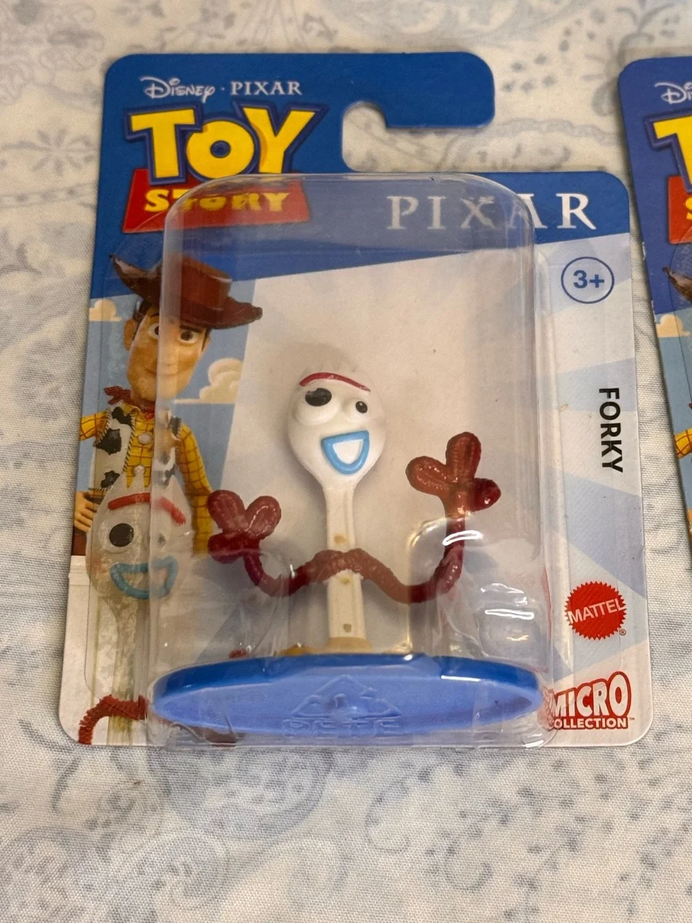 Ravensburger toy puzzle pieces